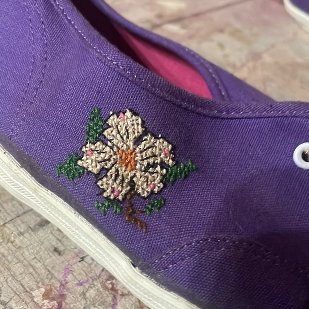 Purple customized Funsteps - Picture 2 of 4